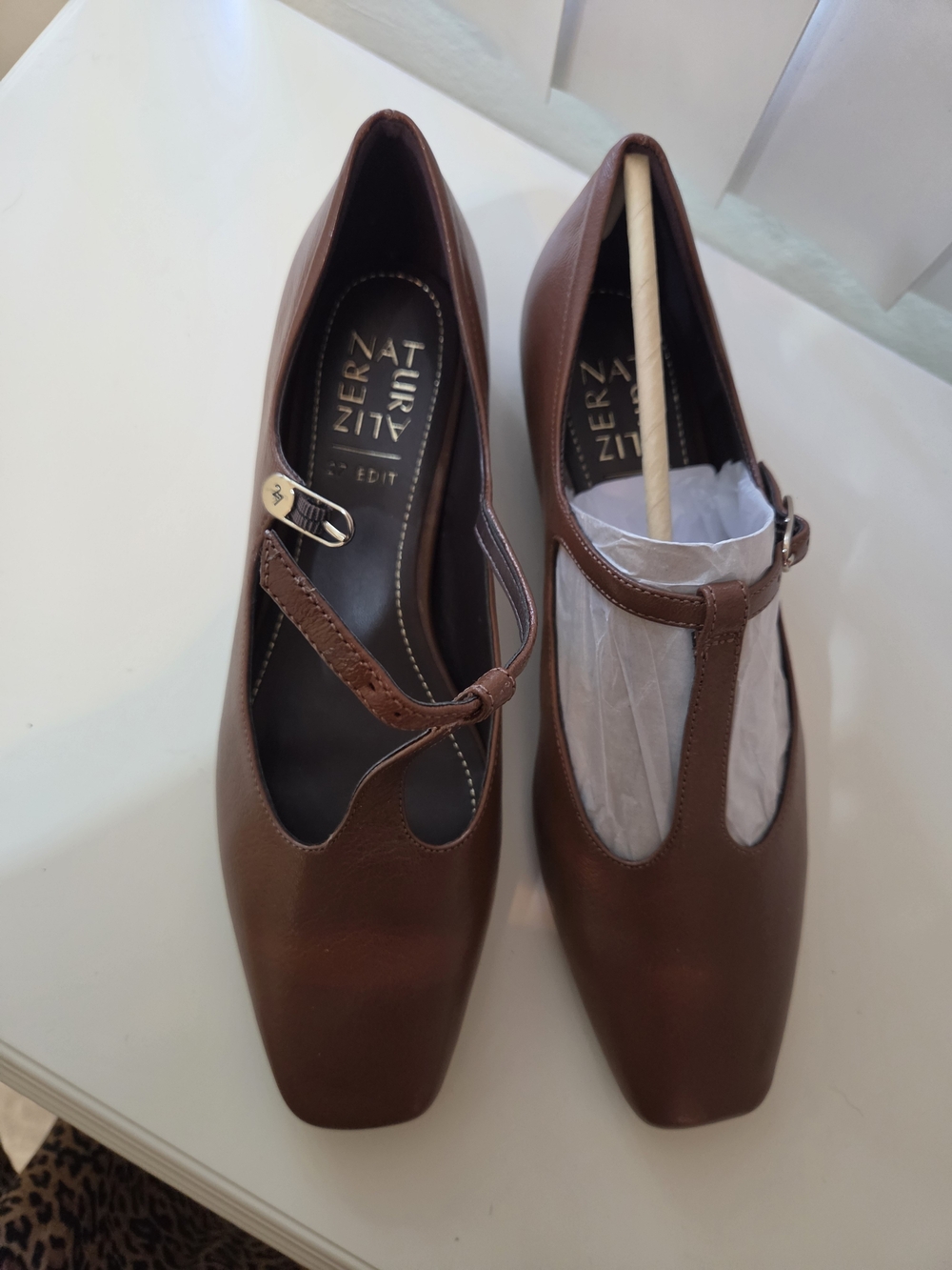 Naturalizer 27 Edit Women's Brown T-Strap Leather Flats - Picture 2 of 6